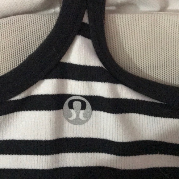 Lululemon Tank - Picture 4 of 4
